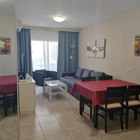 Apartment Club Excelsior Ii *