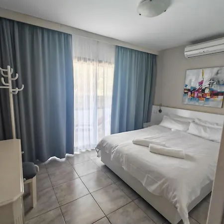 Club Excelsior Ii Apartmán